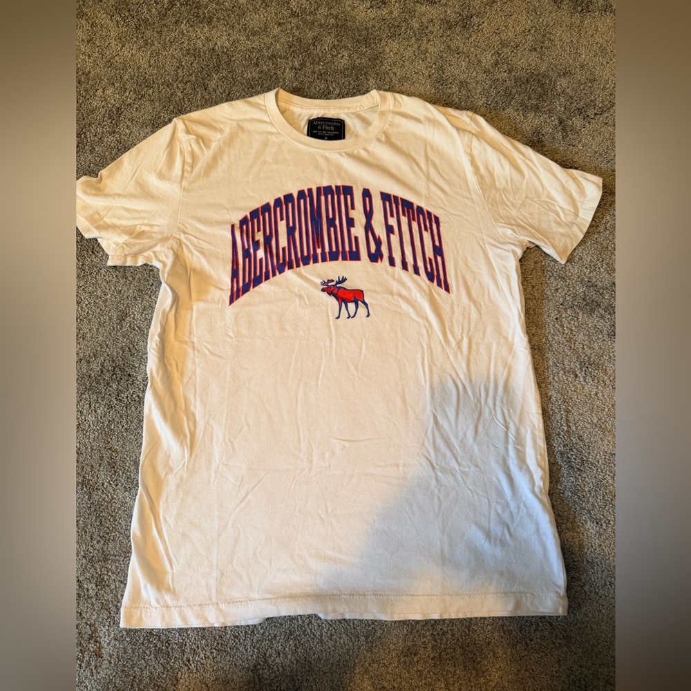 Abercrombie & Fitch Graphic T-shirt